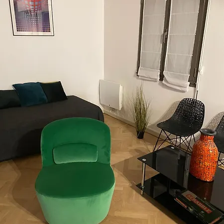 Beautiful 45 M2 Private Apartment In Paris Montparnasse-2